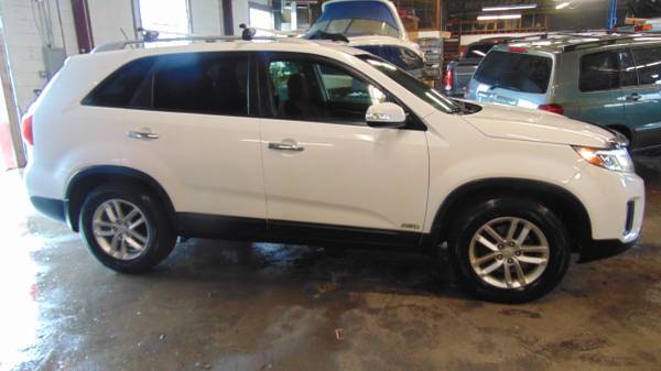 2015 Kia Sedona LX All Wheel Drive Loaded - - by for sale in Watertown, NY – photo 3