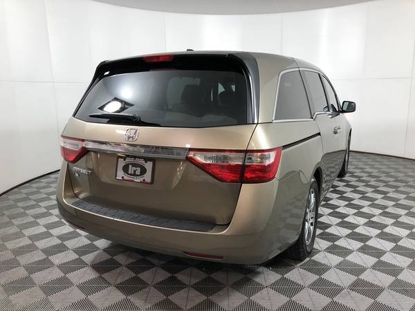 2012 Honda Odyssey Mocha Metallic ON SPECIAL - Great deal! for sale in Peabody, MA – photo 8