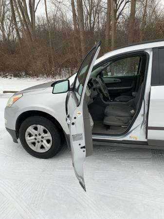 2011 Chevrolet Traverse for sale in Grand Rapids, MI – photo 10