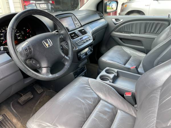2007 Honda Odyssey Touring Minivan with Nav, DVD want to sell ASAP for sale in Wausau, WI – photo 8