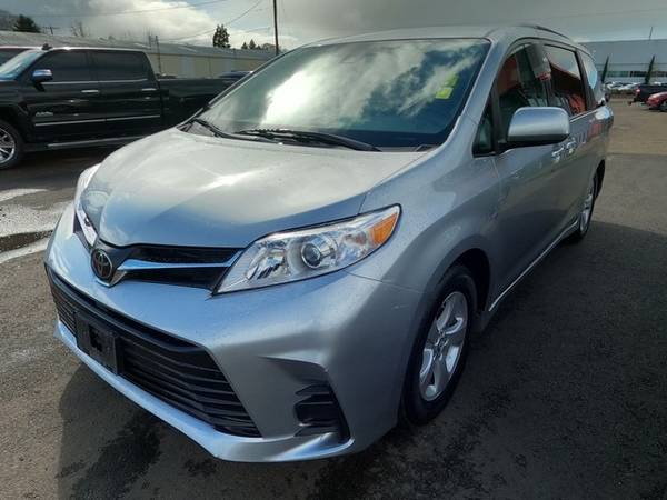 2019 Toyota Sienna LE FWD 8-Passenger Minivan, Passenger - cars & for sale in Corvallis, OR – photo 2
