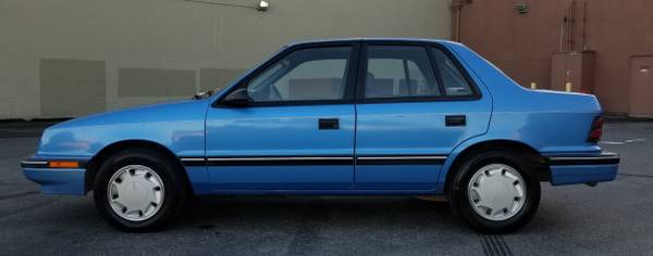 1990 Dodge Shadow 4 cylinder Hatchback - cars & trucks - by owner -... for sale in Salinas, CA – photo 6