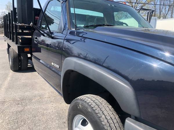 2006 Chevrolet 3500 Silverado 3500 12 Stakebody Truck - cars & for sale in Lancaster, PA – photo 19