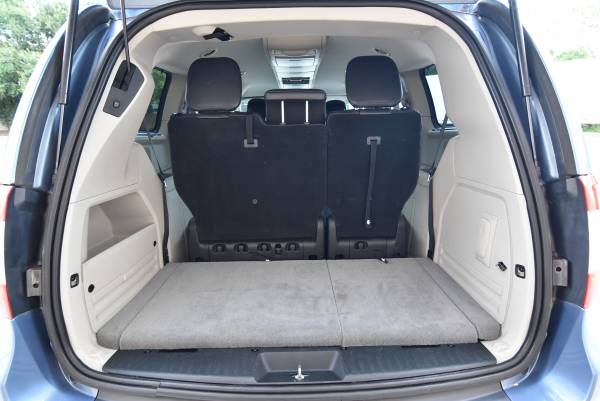 2011 Chrysler Town & Country wheelchair handicap accessible van for sale in New Port Richey , FL – photo 11