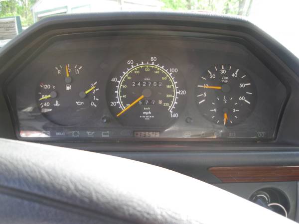 Mercedes 1995 e300 Diesel White for sale in Warrenton, District Of Columbia – photo 13