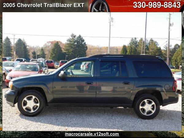 2005 Chevrolet TrailBlazer EXT LT 4WD 4dr SUV with - cars & trucks -... for sale in Akron, OH – photo 5