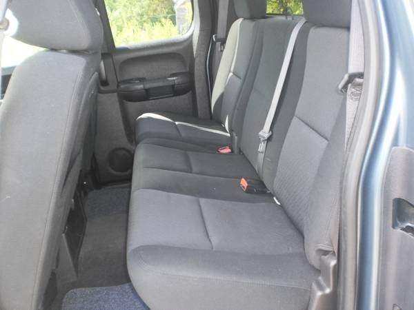 2010 Chevrolet Silverado 1500 LT (Ext. Cab) 4x4 (nice) for sale in Cincinnati, OH – photo 12