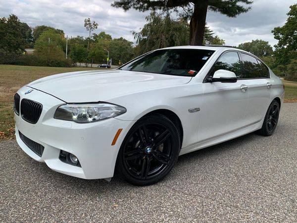 2016 BMW 5 Series 4dr Sdn 535i xDrive AWD 329 / MO for sale in Franklin Square, NY – photo 3