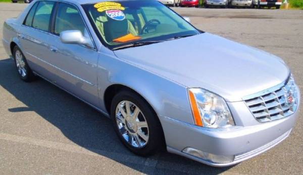 2006 Cadillac DTS -- Navigation -- Low Miles for sale in San Diego, CA – photo 2
