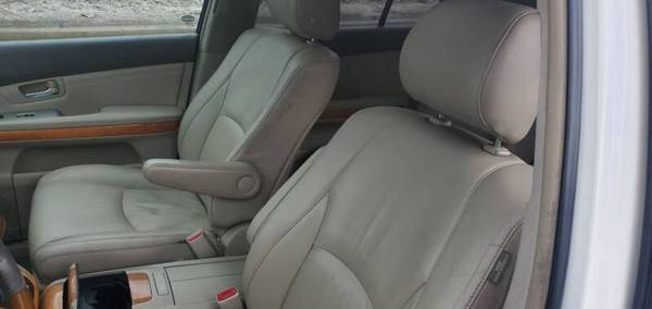 2005 Lexus RX330 , Pearl White, All Wheel Drive! Leather , Sunroof for sale in Spencerport, NY – photo 14