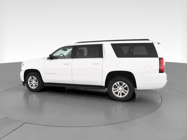 2020 Chevy Chevrolet Suburban LT Sport Utility 4D suv White -... for sale in Indianapolis, IN – photo 6