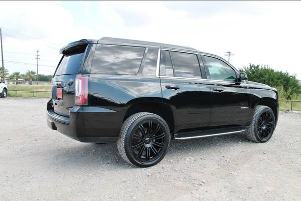 2017 GMC YUKON SLT 4X4 - LOADED - 22s - BLK ON BLK - NAV - LOW... for sale in Liberty Hill, IA – photo 11