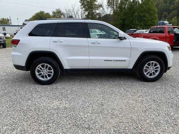 2020 Jeep Grand Cherokee Laredo - cars & trucks - by dealer -... for sale in Cambridge, OH – photo 9