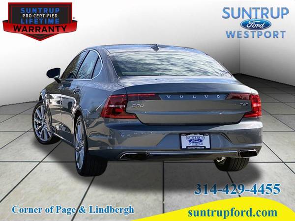 2017 Volvo S90 T6 Momentum - cars & trucks - by dealer - vehicle... for sale in Saint Louis, MO – photo 4