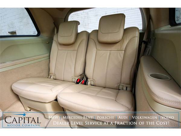 7-Passenger Luxury! 11 Mercedes GL450 w/3rd Row, Nav, TOW PKG! V8! for sale in Eau Claire, MN – photo 17