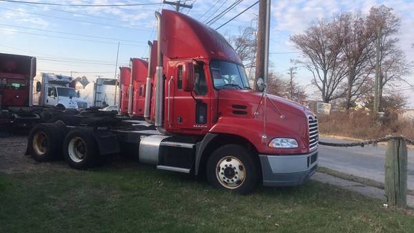 2013 Mack Day Cabs, Price Reduced, Low Miles, Financing Available -... for sale in Linden, NJ – photo 2