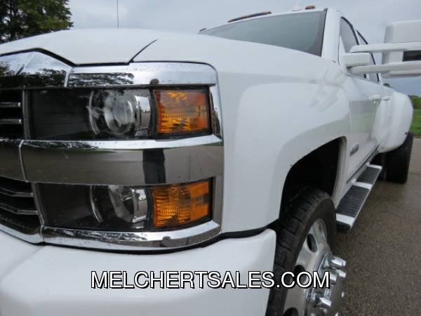 2016 CHEVROLET 3500HD CREW HIGH COUNTRY DRW DURAMAX 4WD MOON DVD NAV... for sale in Neenah, WI – photo 5
