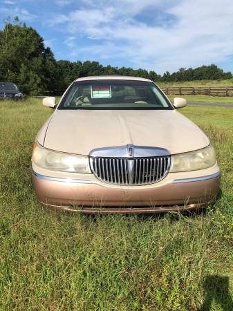 2002 Lincoln Town Car for sale in Demorest, GA – photo 3