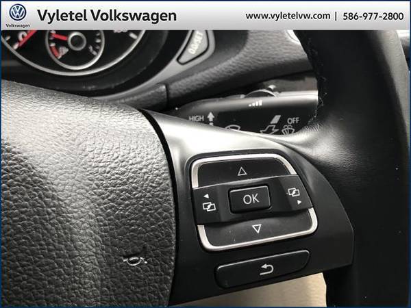 2014 Volkswagen Passat sedan 4dr Sdn 2.0L DSG TDI SEL Premium -... for sale in Sterling Heights, MI – photo 22