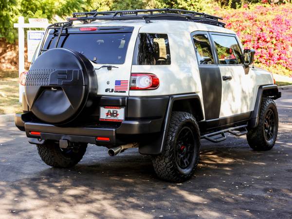 2014 Toyota FJ Cruise 4x4 CUSTOMIZED with Convenience & Off Road... for sale in Pasadena, CA – photo 9