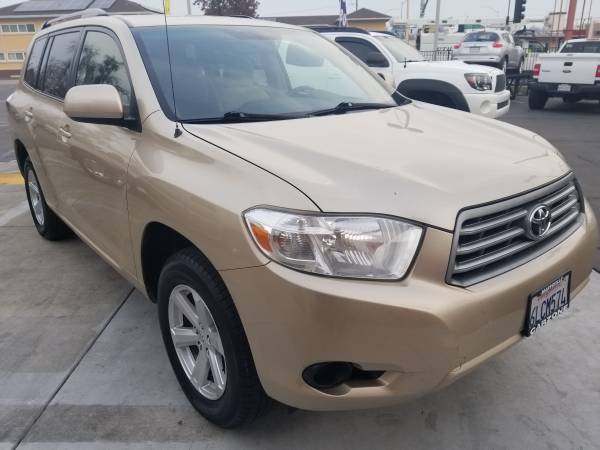 ///2008 Toyota Highlander//3rd-Row Seat//Runs Great, Priced Better/// for sale in Marysville, CA – photo 3
