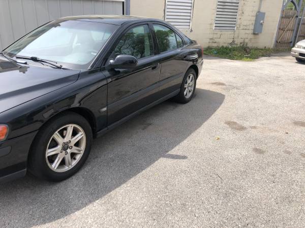 2002 VOLVO S60 BASE - - by dealer - vehicle automotive for sale in Fort Wayne, IN – photo 2