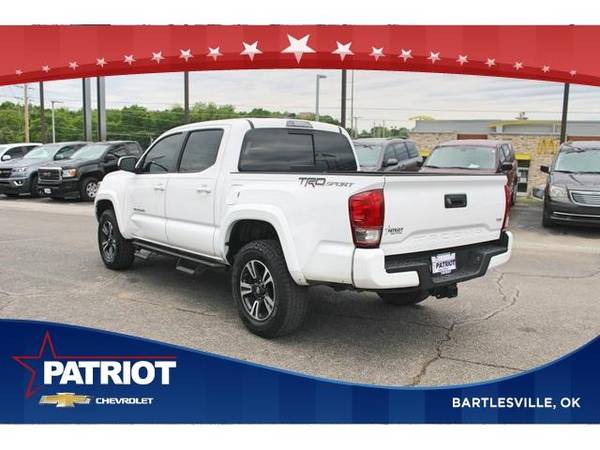 2017 Toyota Tacoma SR5 - truck - - by dealer - vehicle for sale in Bartlesville, OK – photo 5