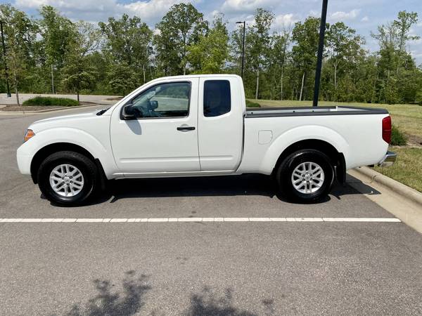2018 Nissan Frontier SV King Cab V6 4 4 - - by dealer for sale in Raleigh, NC – photo 8