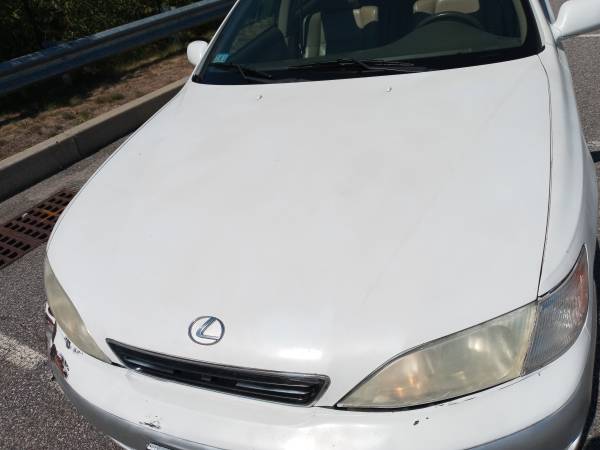 1999 Lexus Es 300 (TOYOTA V6) - cars & trucks - by owner - vehicle... for sale in Lawrence, MA – photo 2