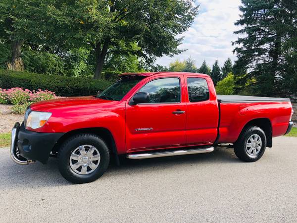 2009 Toyota Tacoma 105.000 miles. No Rust! - cars & trucks - by... for sale in Lake Zurich, IL – photo 17