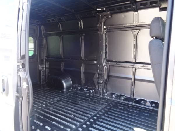 2019 Ram Promaster 2500 High Top LOW Miles 1-Owner Clean Cargo Van for sale in Hampton Falls, ME – photo 22