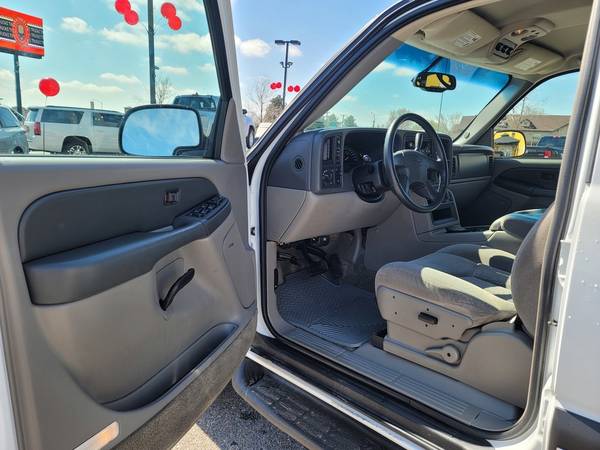 2003 Chevrolet Tahoe 4x4 Low miles - - by dealer for sale in Wheat Ridge, CO – photo 6