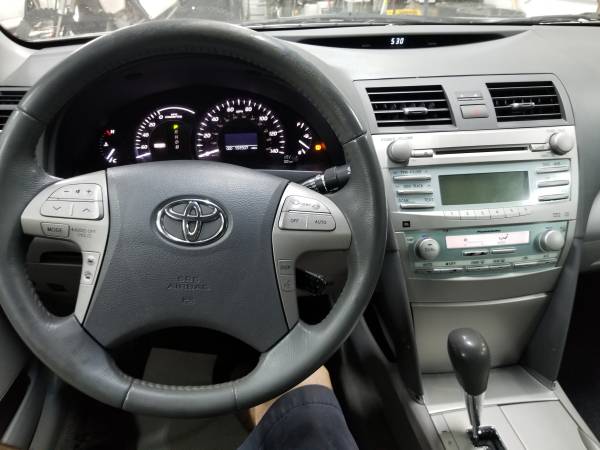 2007 Toyota Camry Hybrid - cars & trucks - by dealer - vehicle... for sale in Norwalk, IA – photo 12
