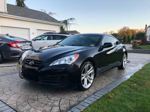 2010 Hyundai Genesis Coupe 2.0T R-Spec - cars & trucks - by owner -... for sale in Collingswood, NJ – photo 8