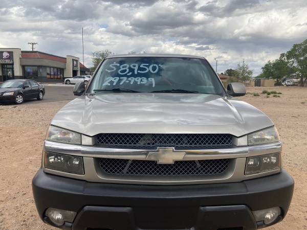 2002 Chevy Avalanche - 8, 500 for sale in Bosque Farms, NM – photo 2