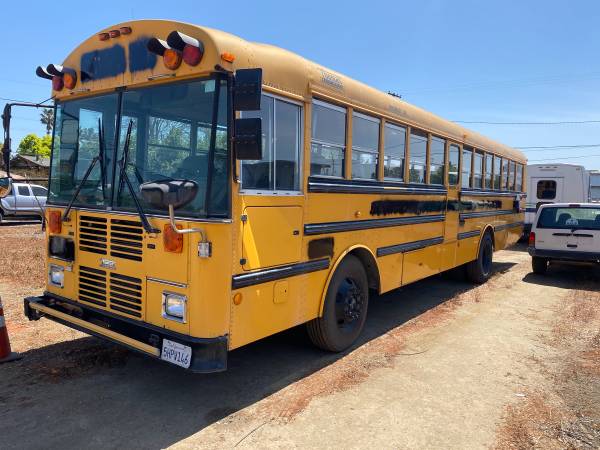 2005 Thomas Fe Freightliner passenger bus for sale in Other, CA
