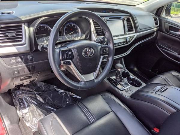 2017 Toyota Highlander SE AWD All Wheel Drive SKU:HS449917 - cars &... for sale in Fort Myers, FL – photo 10