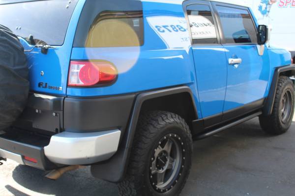 2007 Toyota FJ Cruiser (Immaculate , 1 owner) - - by for sale in medford, CA – photo 23