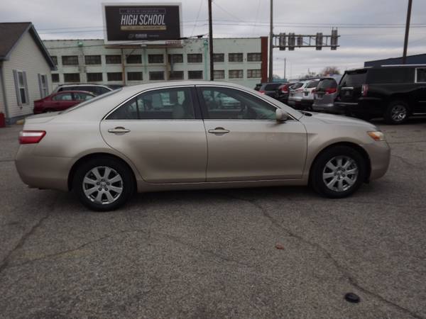2007 Toyota Camry 4dr Sdn I4 Auto CE Guaranteed Approval! As low for sale in South Bend, IN – photo 7