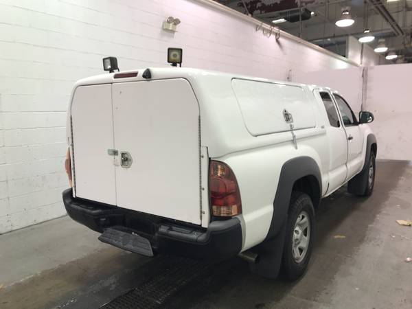 ***** 2014 Toyota Tacoma 2.7 Extended, Back Up camera, Only 83k miles, for sale in Washington, District Of Columbia – photo 4