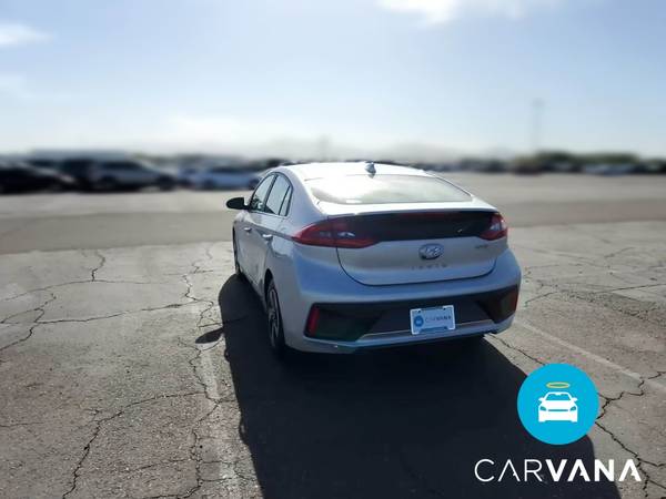 2018 Hyundai Ioniq Hybrid SEL Hatchback 4D hatchback Silver -... for sale in Phoenix, AZ – photo 8
