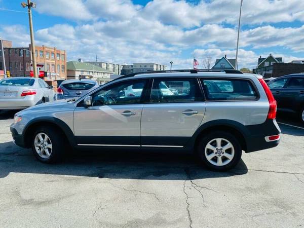 2008 Volvo XC70 AWD - - by dealer - vehicle automotive for sale in Other, ME – photo 3