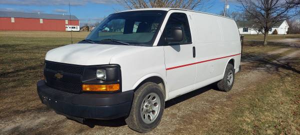 AWD Full sized cargo van needs transmission work for sale in Rising Sun, OH – photo 3