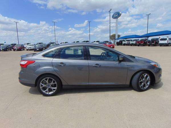 2014 Ford Focus Se (CLEAN!) for sale in Devine, TX – photo 11