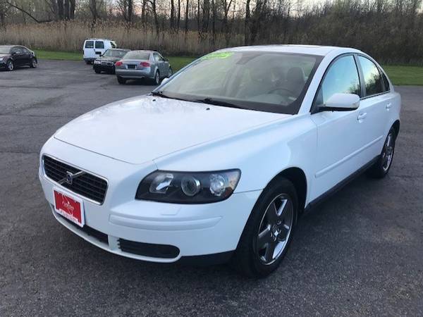 2006 Volvo S40 T5 Turbo AWD Luxury Car - - by dealer for sale in Spencerport, NY – photo 2