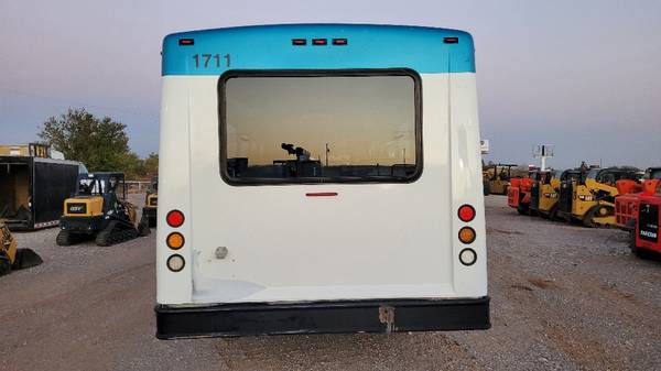 2017 International Shuttle Church Bus 29 Passenger HC/TC Commercial for sale in Oklahoma City, OK – photo 7