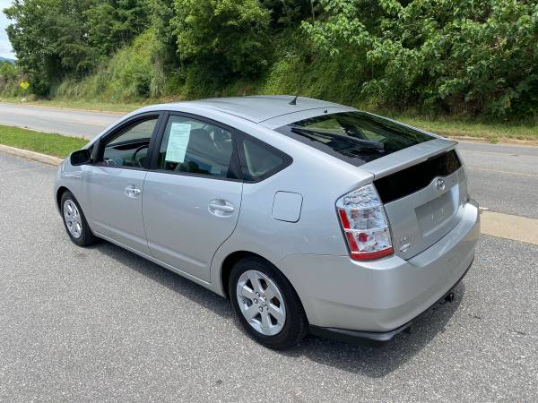2008 Toyota Prius - cars & trucks - by dealer - vehicle automotive... for sale in Marshall, NC – photo 5
