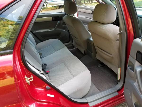 2007 Suzuki Forenza - cars & trucks - by owner - vehicle automotive... for sale in Groveland, MA – photo 9