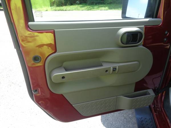 2010 Jeep Wrangler Sahara 4x4, Hard Top, Automatic, Very Clean for sale in Waynesboro, PA – photo 18