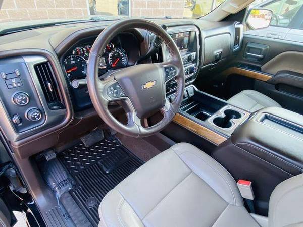2015 Chevrolet Chevy Silverado 1500 Crew Cab Z71 LTZ Pickup 4D 5 3/4 for sale in Arlington, TX – photo 12